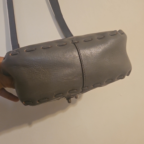 Patricia Nash Rose Tooled Micaela Baguette Gray Crossbody Shoulder Bag- Rare - Picture 6 of 12